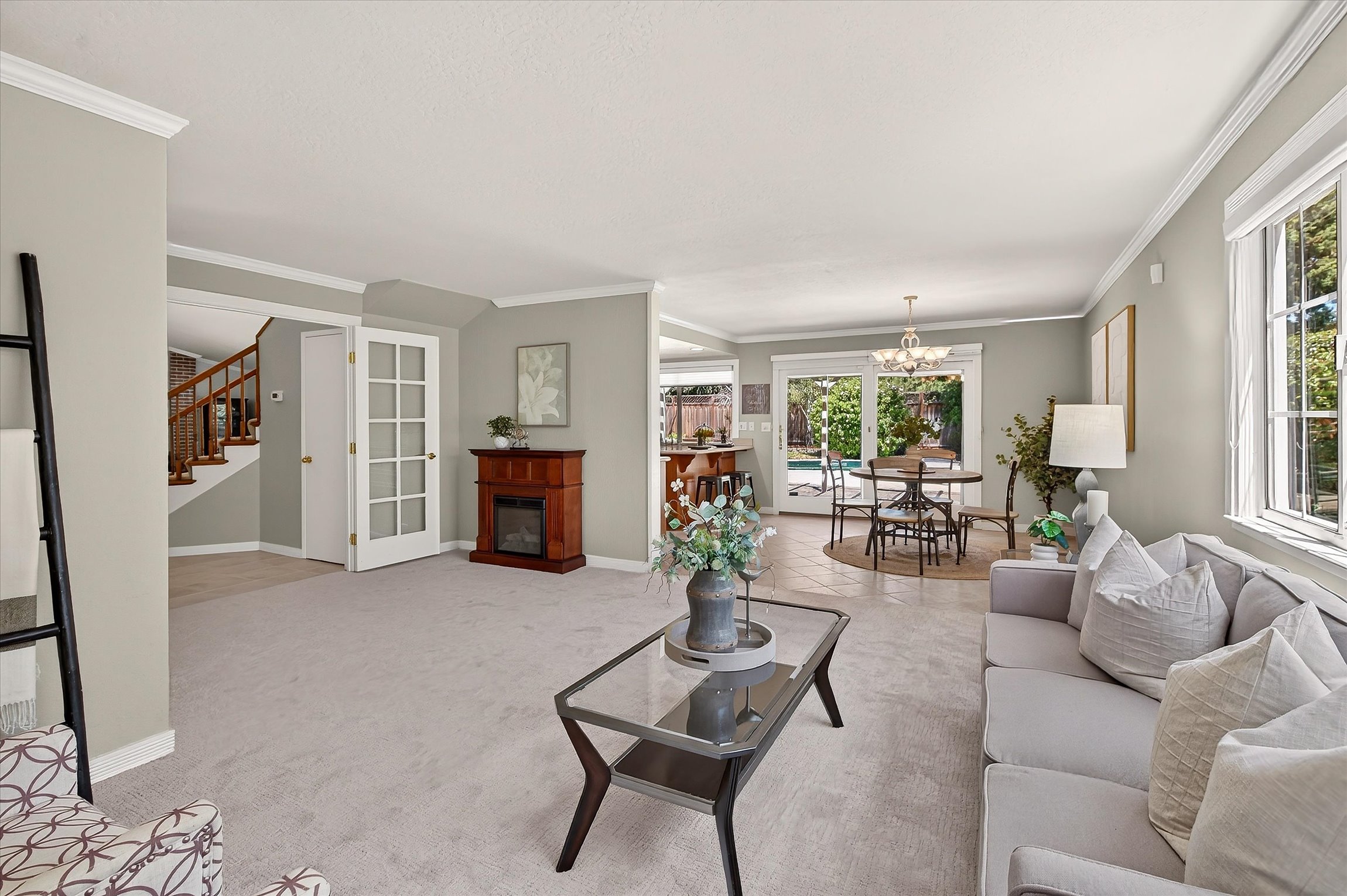 22 Family Room to Kitchen